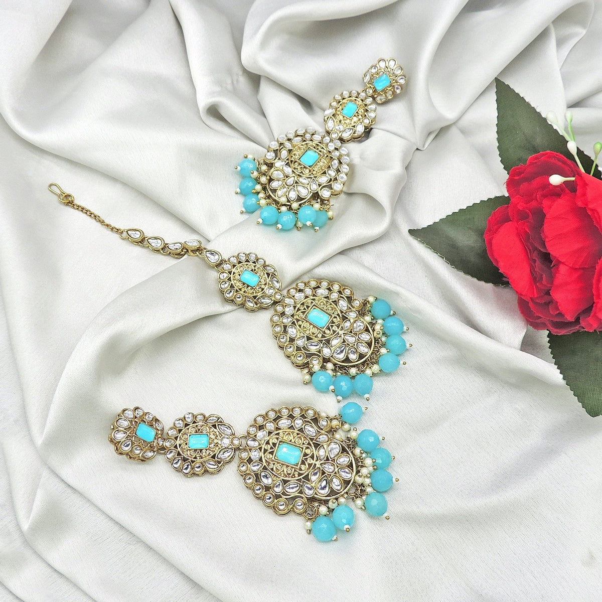 Gold Tone Kundan Maangtika set Image 0