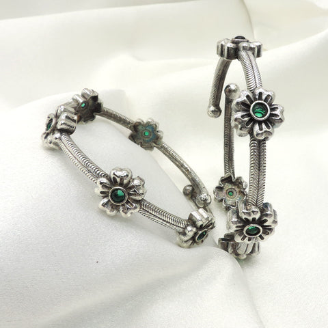 Oxidized floral bangle set by Joyrias