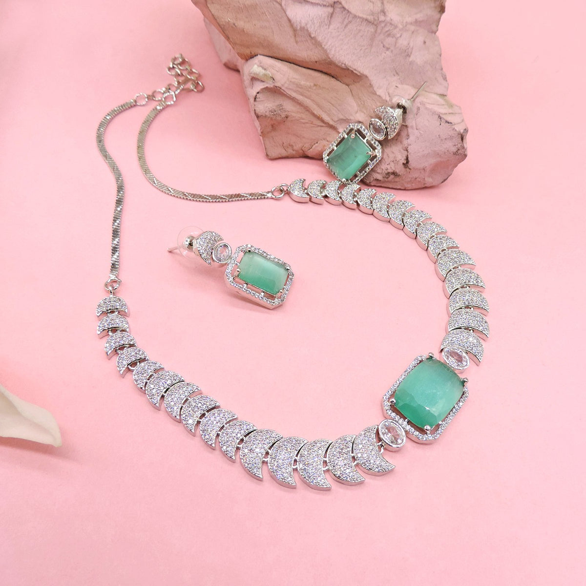 Elegant cubic zirconia necklace set – Indian CZ necklace for weddings and festivals USA – Joyrias