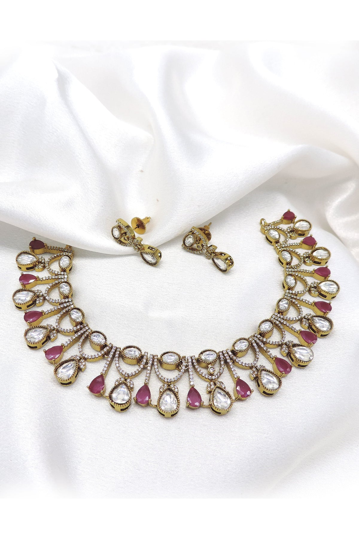 Emerald Crystal Teardrop Set