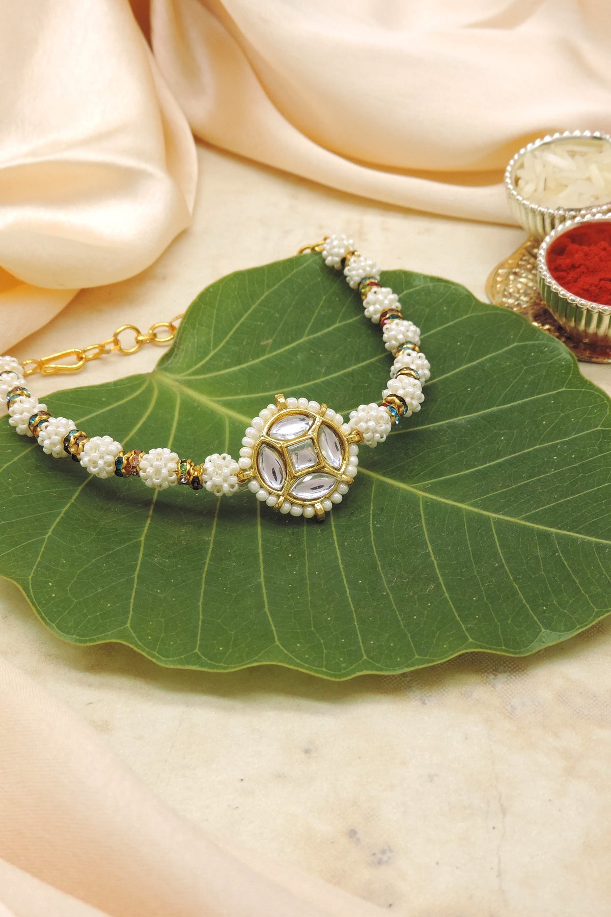 Pearl Kundan Bhaiya Rakhi
