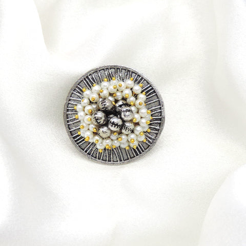 Oxidised pearl beaded ring with clustered silver detailing from joyrias
