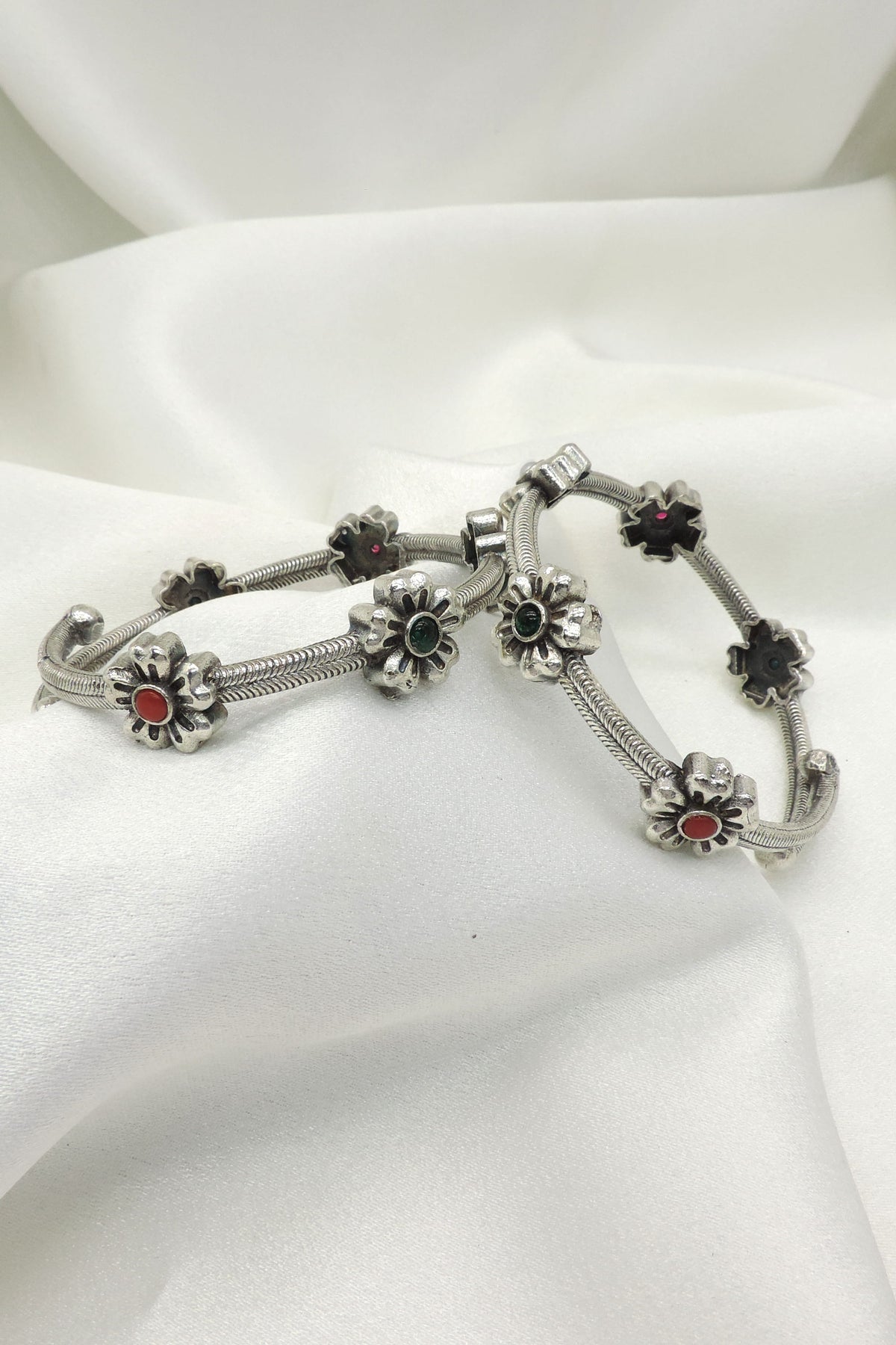 Adjustable Oxidized Floral Bangle Set