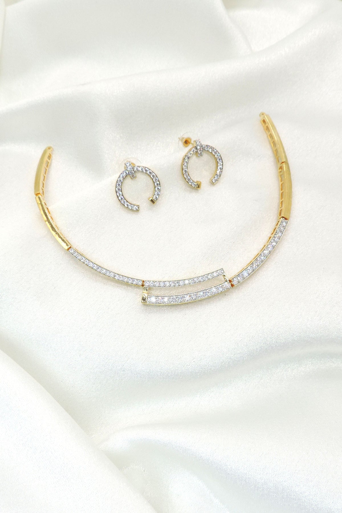 Minimal CZ Collar Necklace Set
