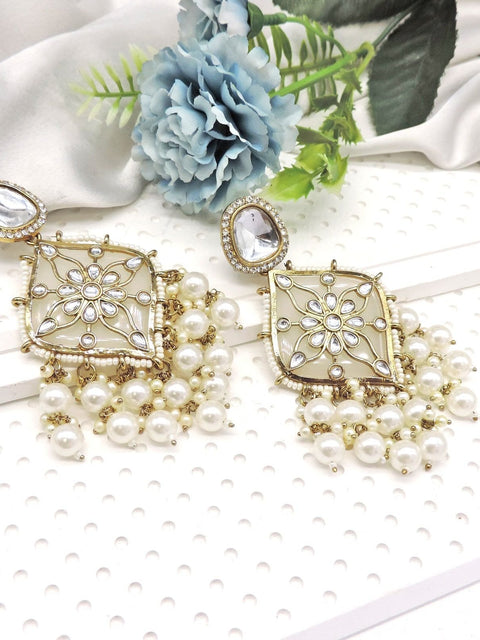Royal chandbali earrings in beige – Indian Kundan chandbali for weddings USA – Joyrias