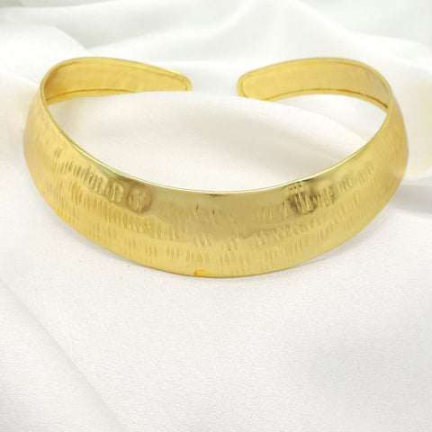 Gold Plated Hammered Choker Necklace | Bold Statement Collar | Joyrias
