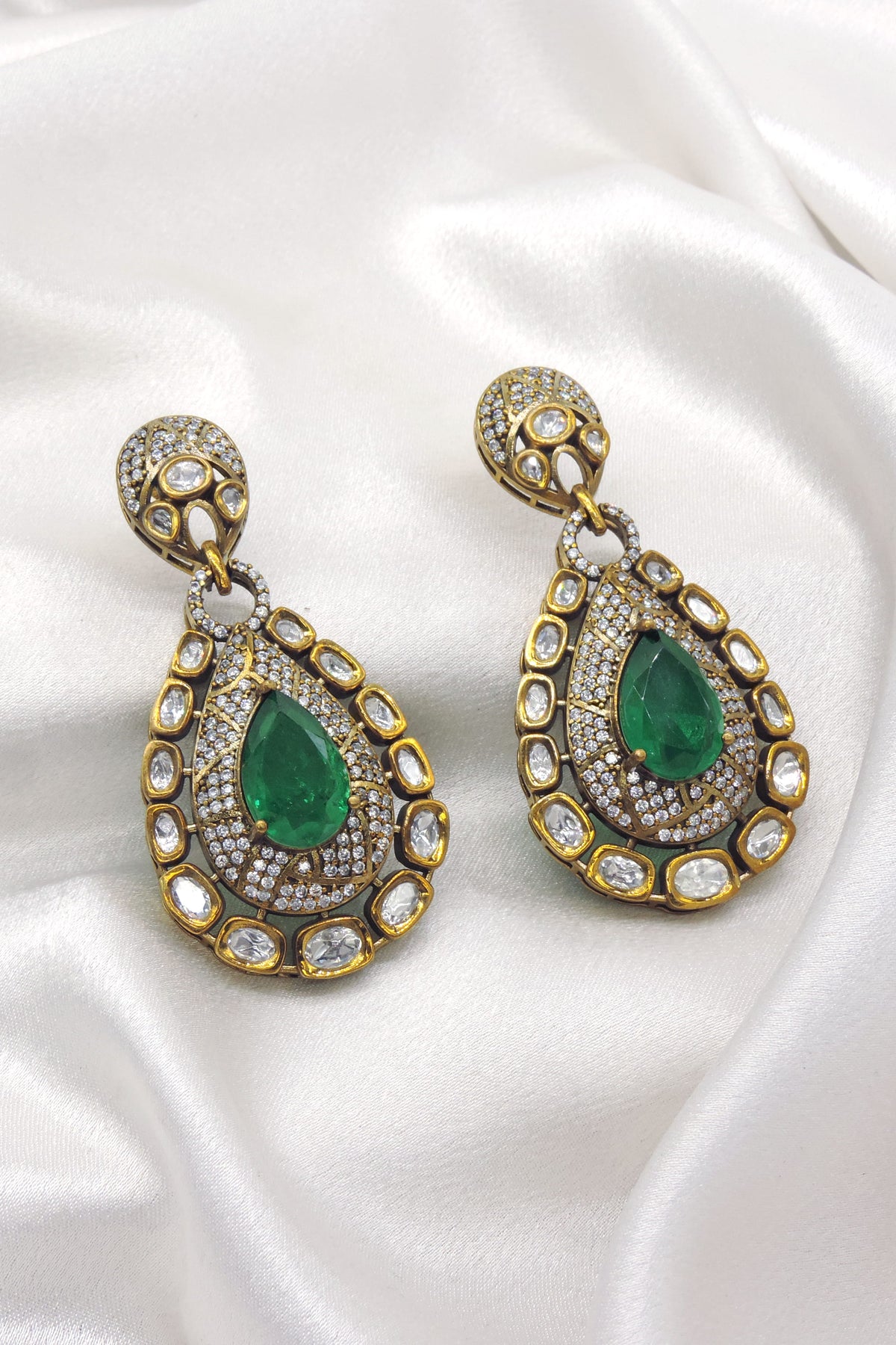 Black Kundan Teardrop Earrings