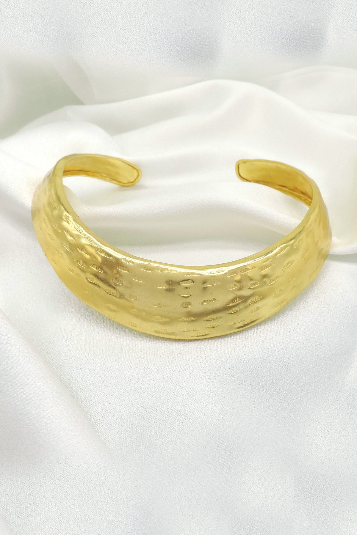 Textured Gold-Plated Brass Choker Necklace | Bold Statement Collar