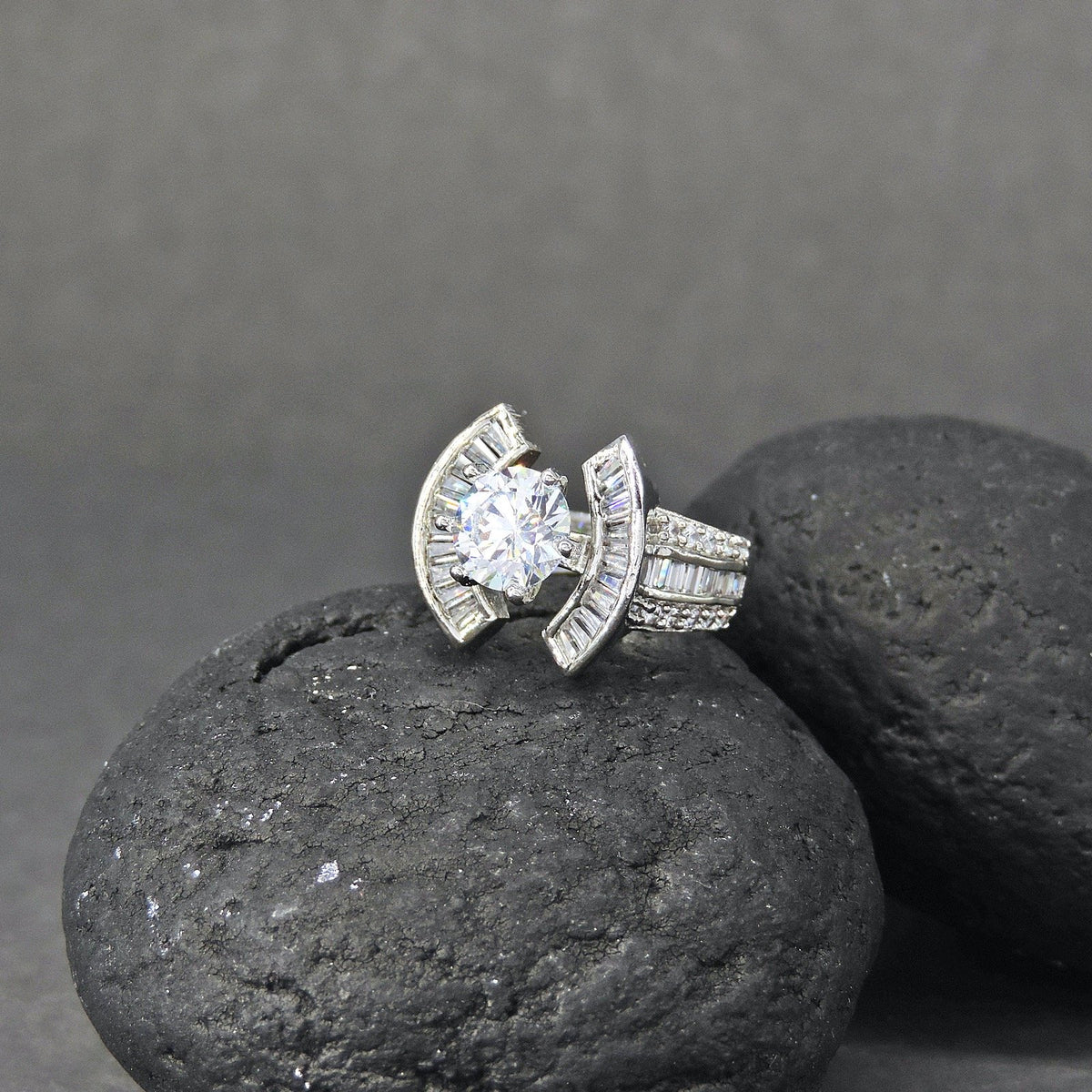 Solitaire style ring – Indian CZ solitaire ring for women USA – Joyrias