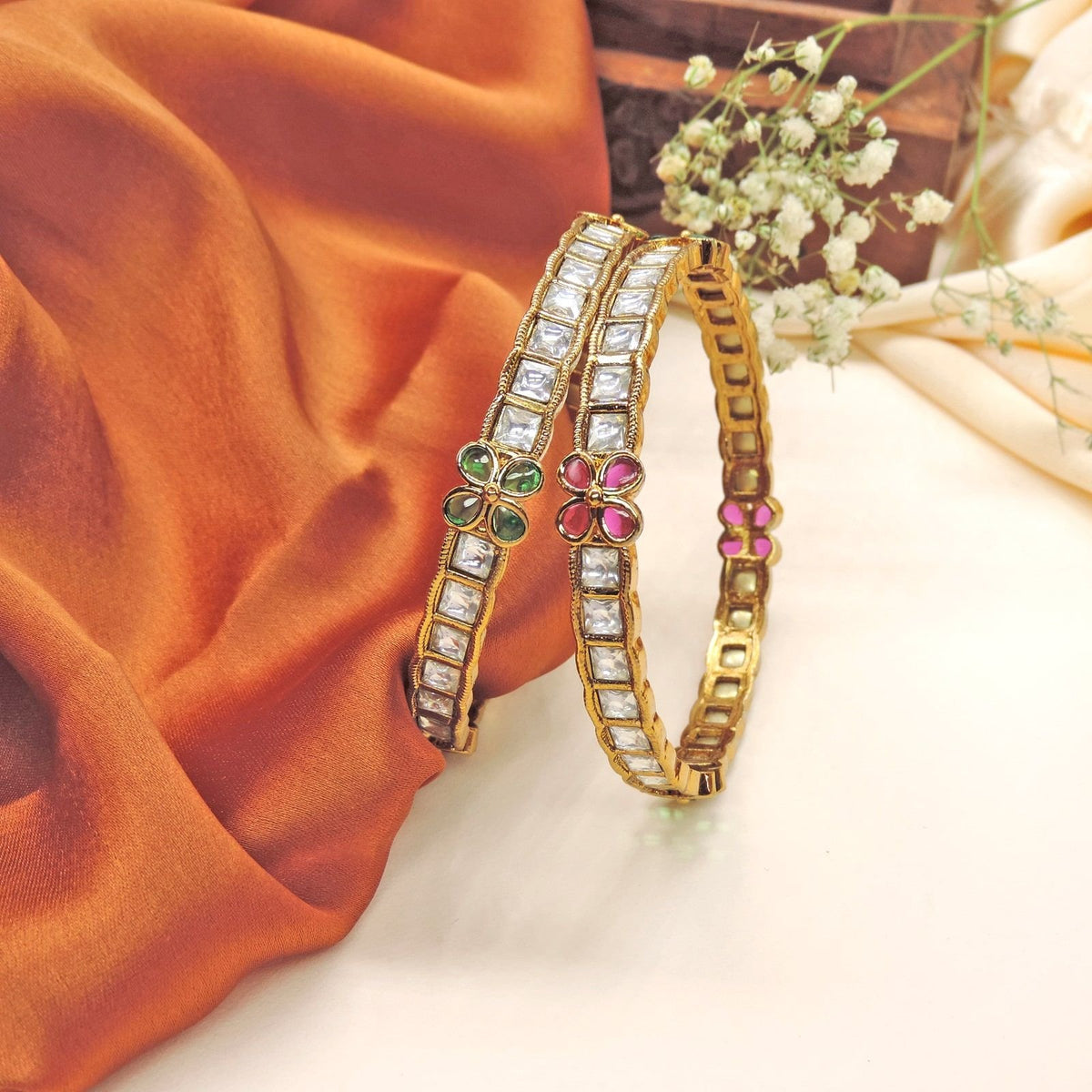 Kundan bangle pair with floral charms – Indian Kundan bangles for weddings USA – Joyrias