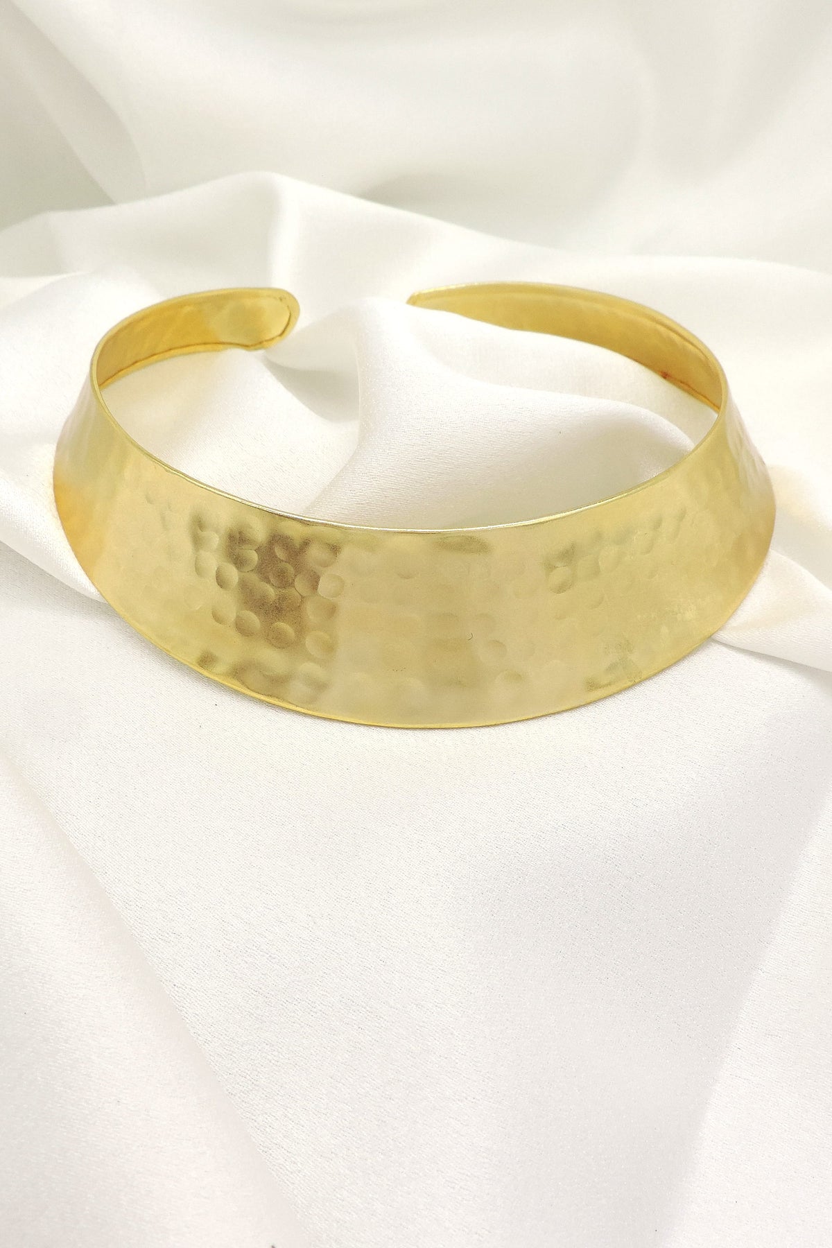 Gold Plated Hammered Choker Necklace | Statement Collar | Joyrias