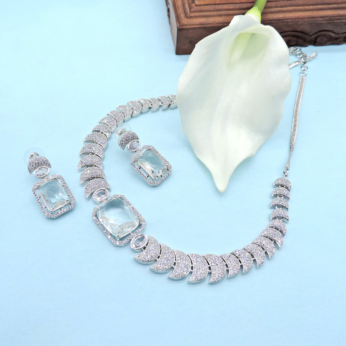 Elegant Cubic Zircon Necklace set Image 0