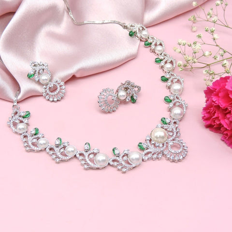 Regal pearl and emerald necklace set – Indian bridal necklace for weddings USA – Joyrias