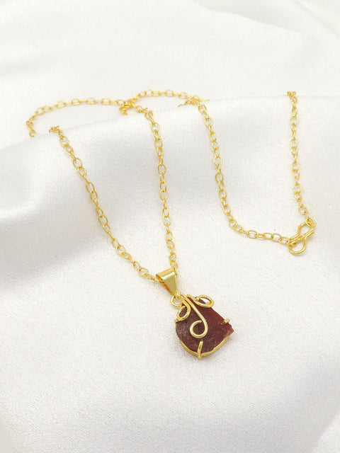 Raw Amethyst Crystal Pendant Necklace in Gold | Natural Stone Jewelry