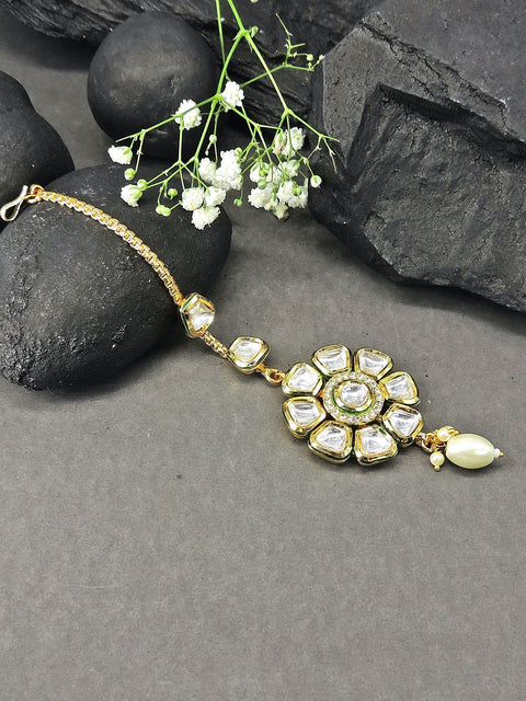 Kundan maang tikka with pearl drop – Indian maang tikka for weddings USA – Joyrias
