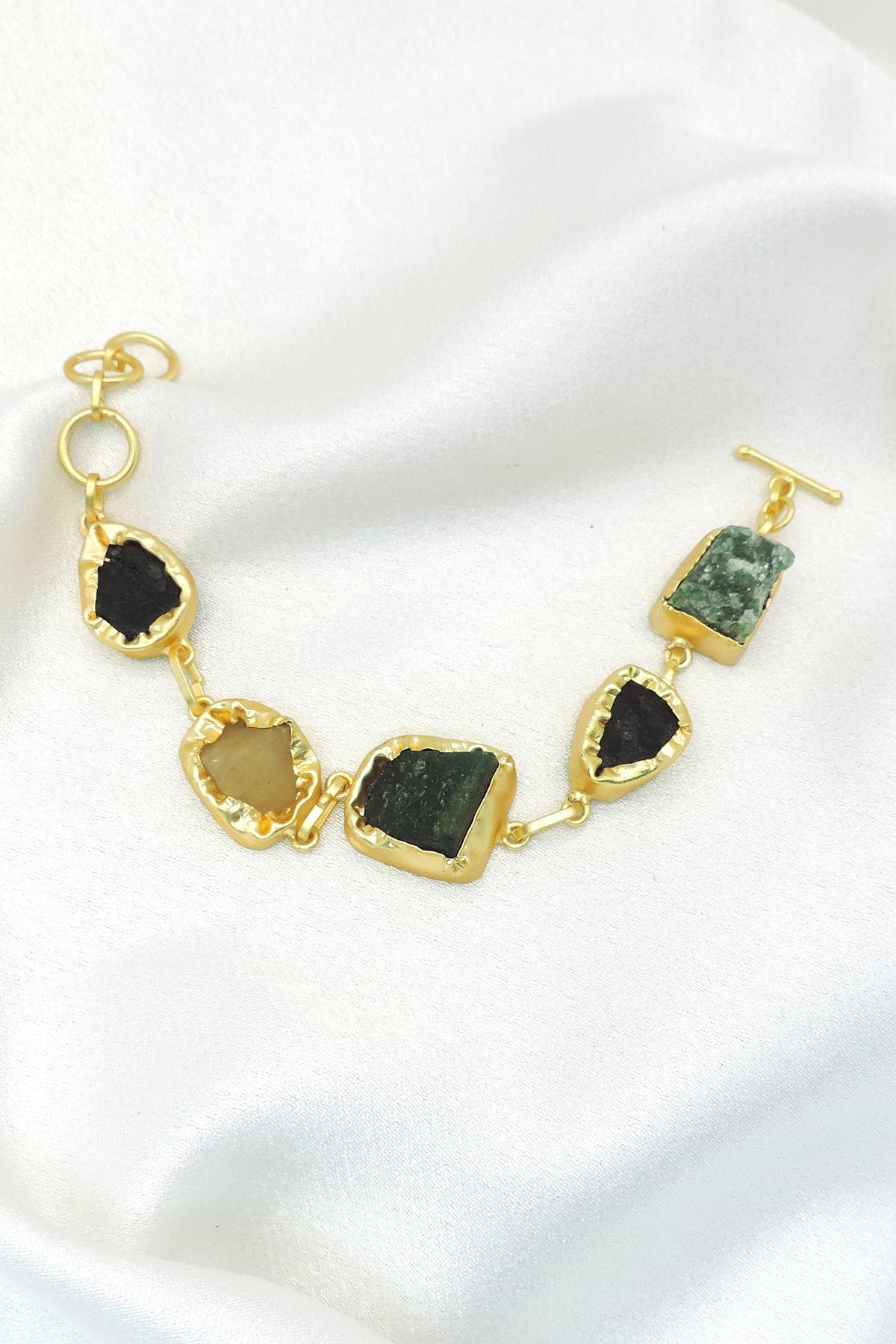 Raw Quartz Statement Bracelet | Natural Stone Gold Link Bracelet