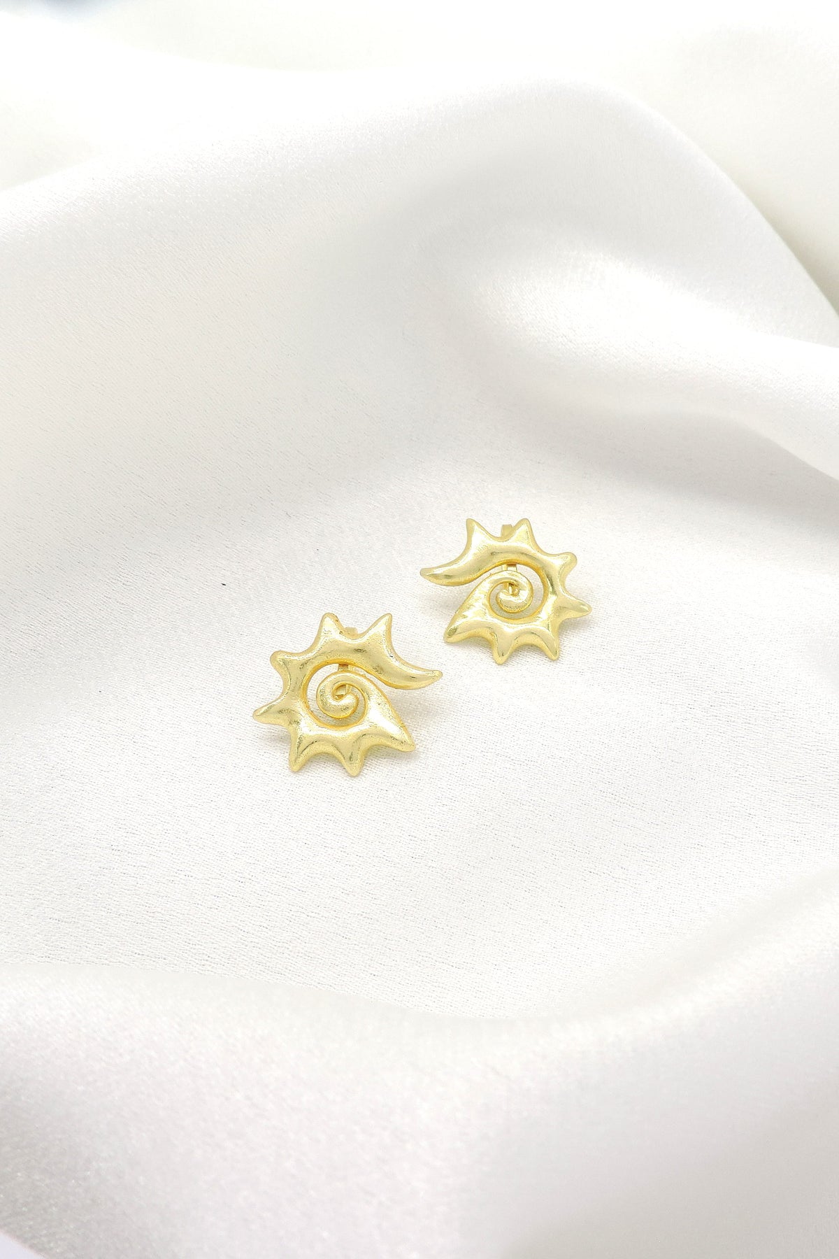 Gold-Plated Sun Spiral Ear Cuffs | Celestial No-Piercing Ear Wrap