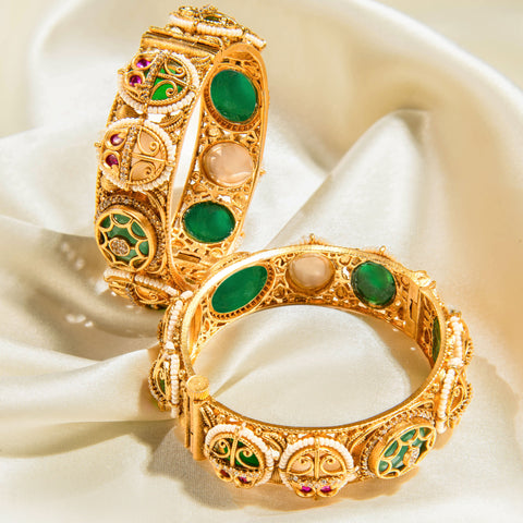Royal Green Gemstone Antique Gold Bangles