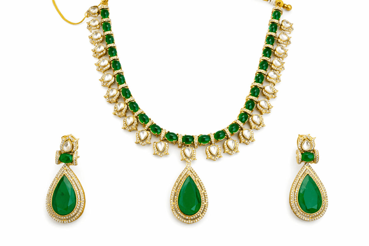 Emerald Green Teardrop Necklace Set | Joyrias