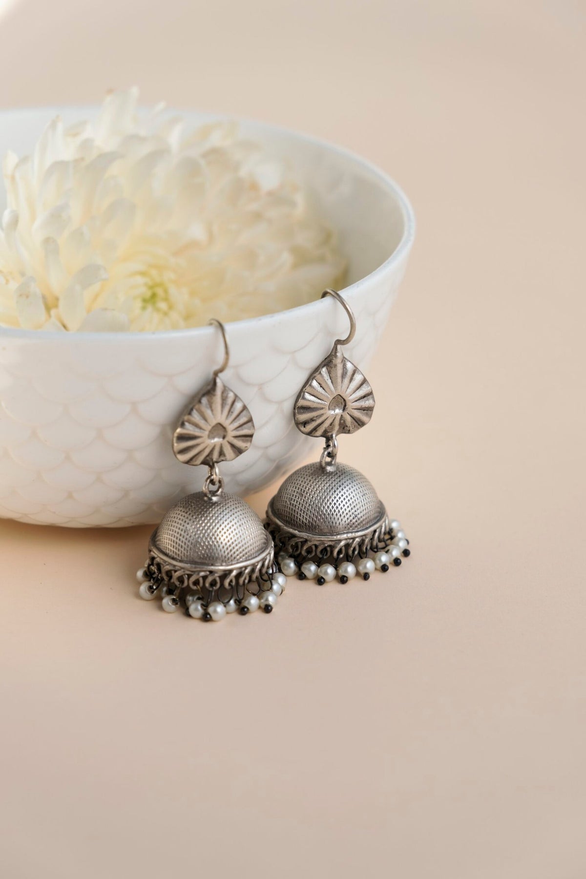 Silver jhumka earrings – lightweight Indian silver jhumka for weddings and festivals – Joyrias
