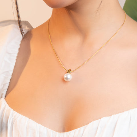 Pearl pendant necklace – elegant pearl necklace for women USA – Joyrias