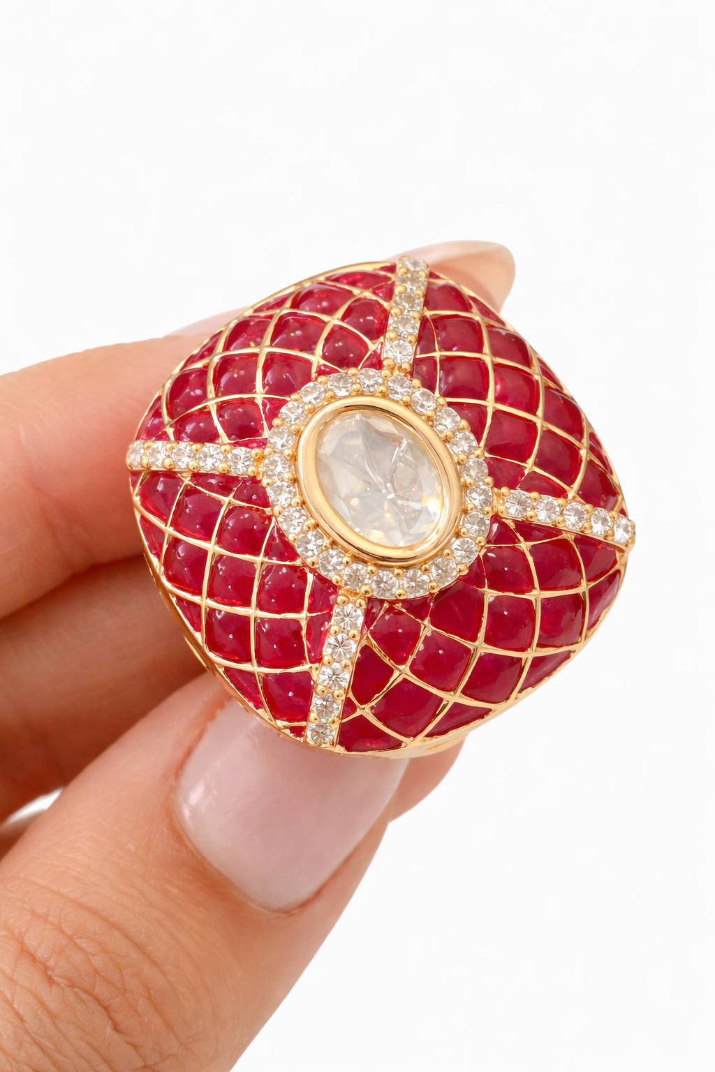 Emerald Luxe Statement Ring with Kundan