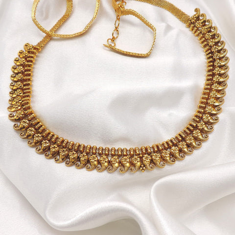 Traditional gold kamarbandh waist belt by Joyrias