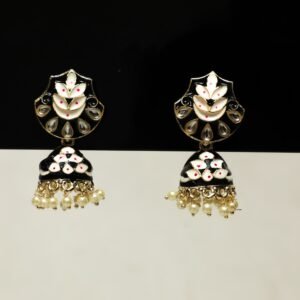 Saanvi Earrings