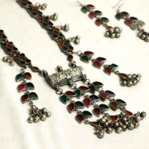 Devina Necklace Set