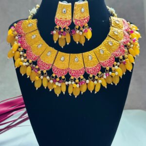 Yatini Necklace Set