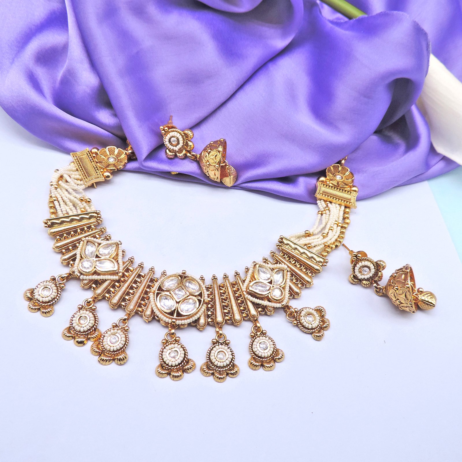 GoldPlated Kundan Necklace with Jhumki
