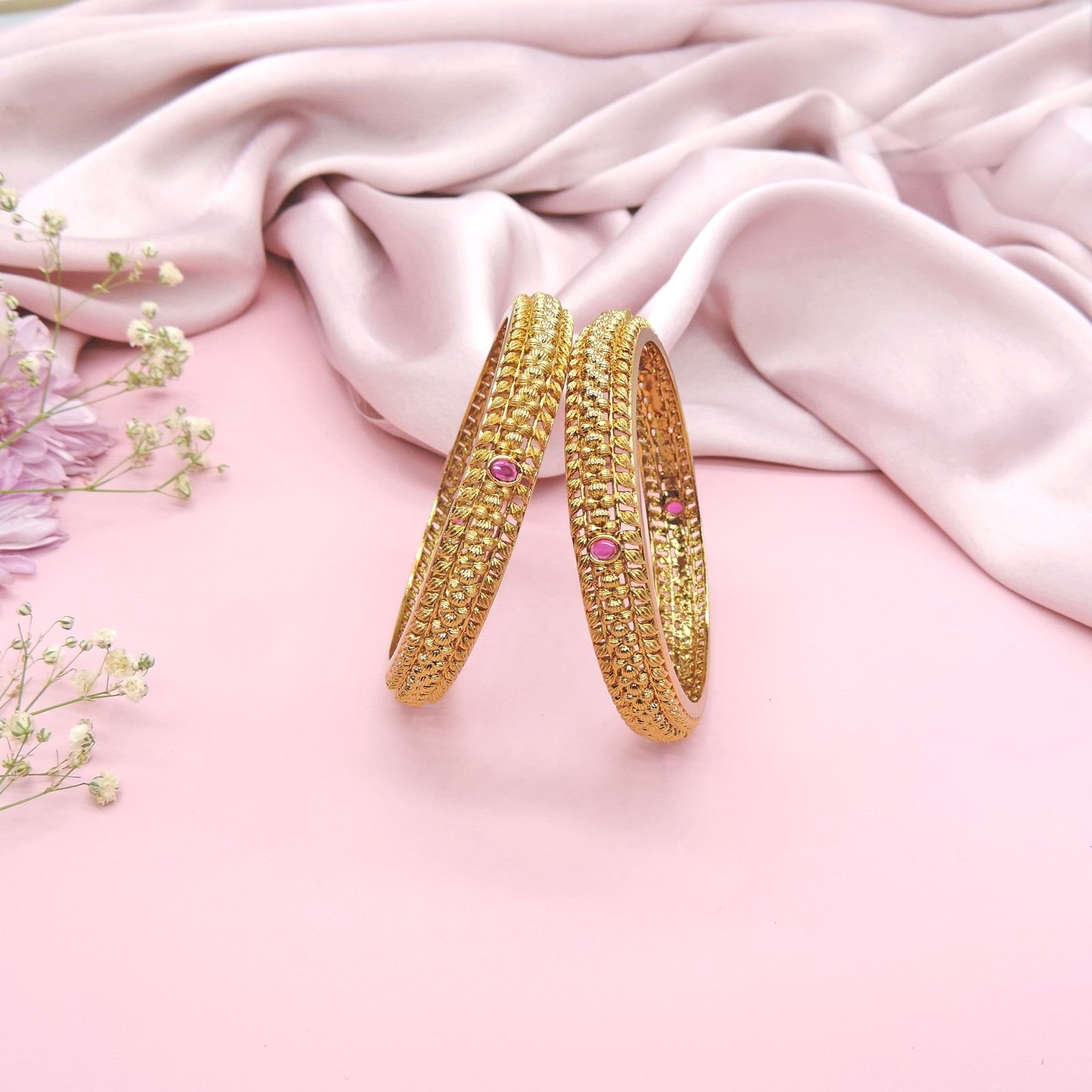 Antique Gold-Plated Textured Bangles with Ruby Accents