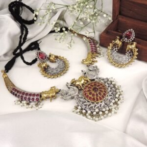 Antique Silver Look-Alike Red Stone Necklace Set