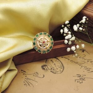 Round AD Kundan Cocktail Ring with Green Accents