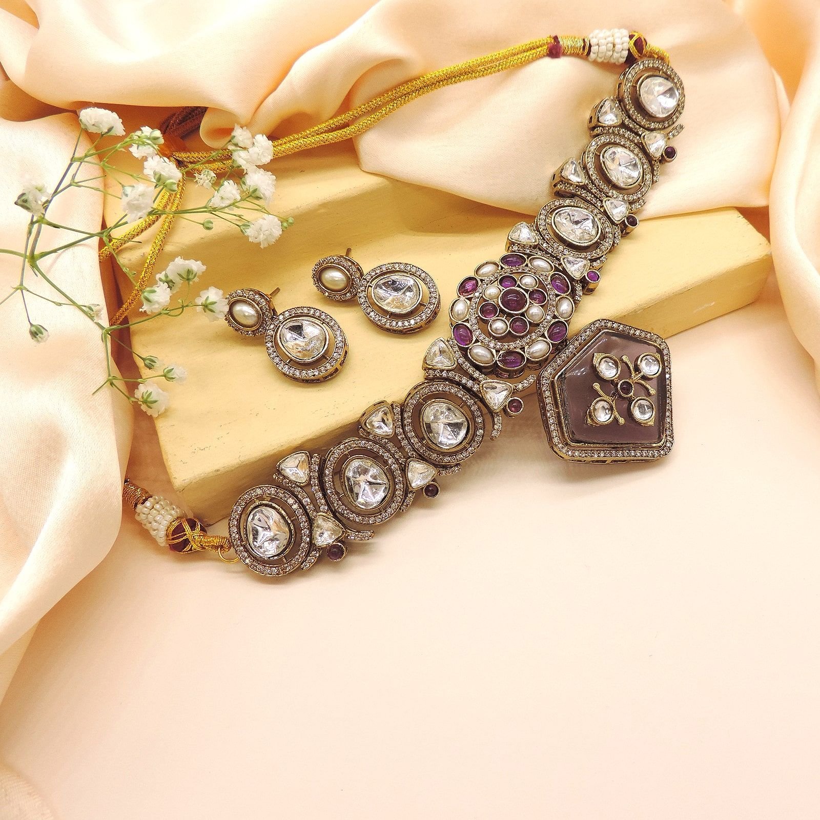 Antique Gold-Plated Kundan with Polki  Choker Necklace Set with Earrings