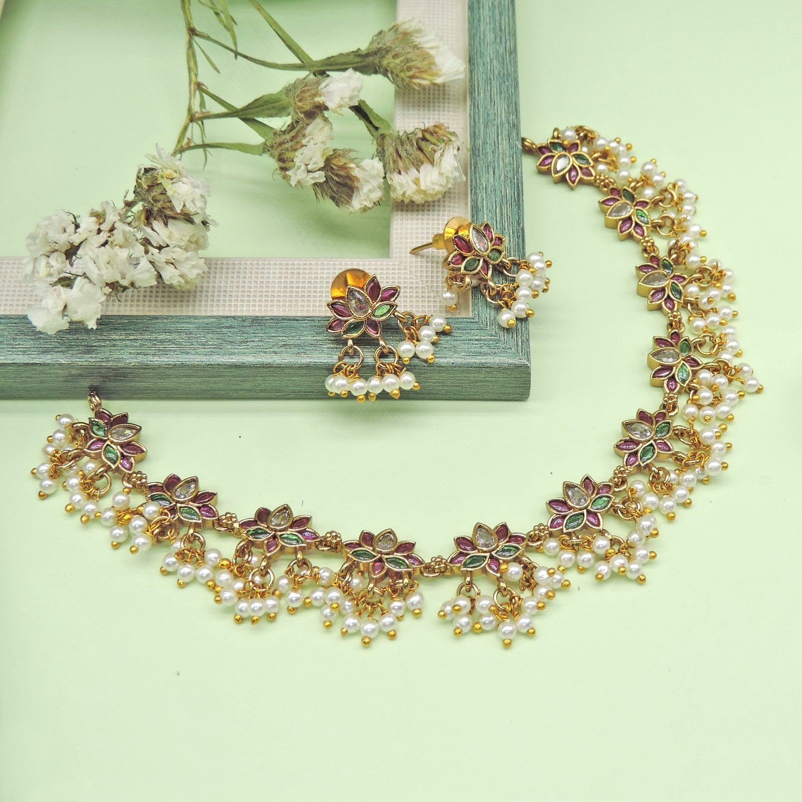 Lotus Fringe Necklace Set with Pearls