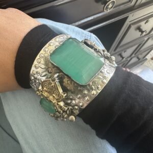Dual Tone with Mint green Monalisa stone