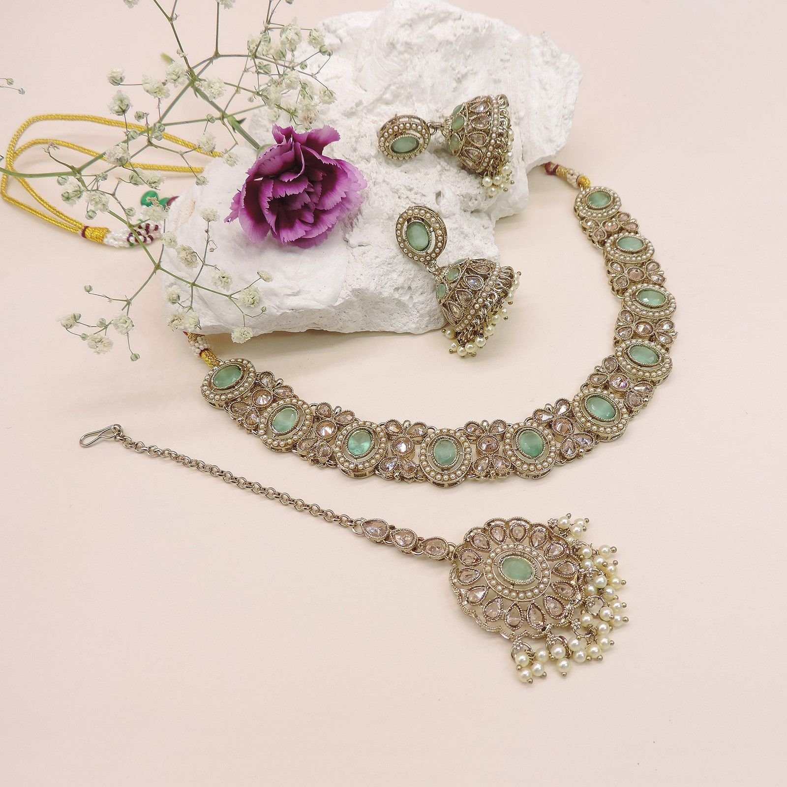 Mint Green Kundan Bridal Necklace Set – Choker, Earrings & Maang Tikka