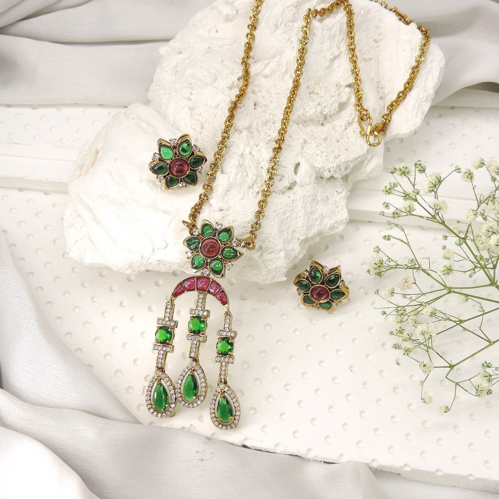 Ruby & Emerald Long Pendant Necklace Set – Floral Antique Gold Finish with Earrings